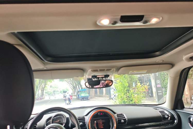 Used MINI Clubman 2016 Revised Version 1.5T COOPER Connoisseur Edition Headliner