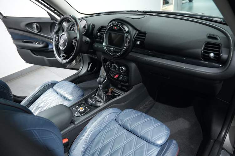 Used MINI Clubman 2016 Revised 2.0T COOPER S Interior 1