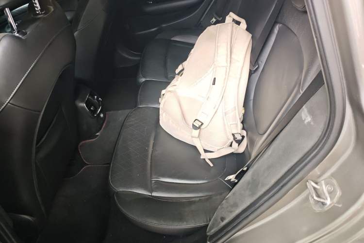 Used MINI Clubman 2016 Revised Version 1.5T COOPER Connoisseur Edition Left Rear Seat