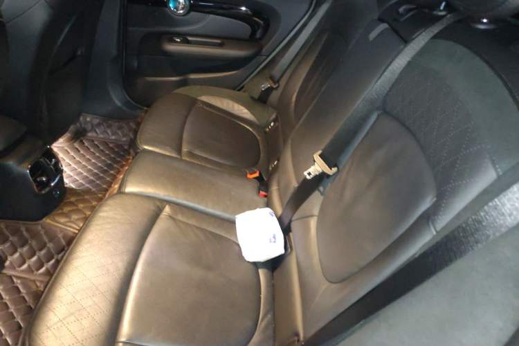 Used MINI Clubman 2016 Revised Version 1.5T COOPER Connoisseur Edition Left Rear Seat