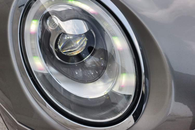 Used MINI Clubman 2016 1.5T ONE Internet Limited Edition Right Front Headlight
