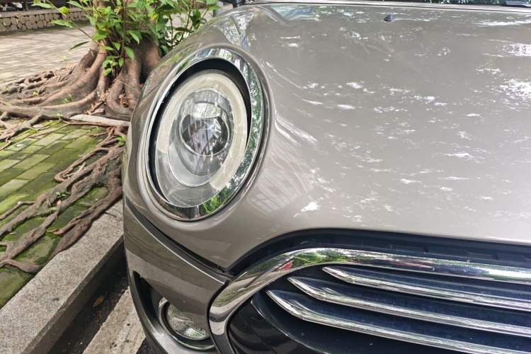 Used MINI Clubman 2016 Revised Version 1.5T COOPER Connoisseur Edition Right Front Headlight