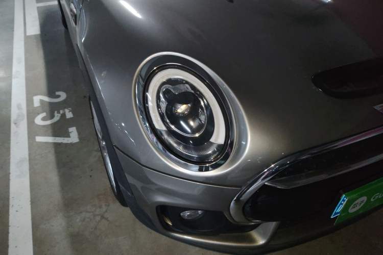 Used MINI Clubman 2016 Revised 2.0T COOPER S Right Front Headlight