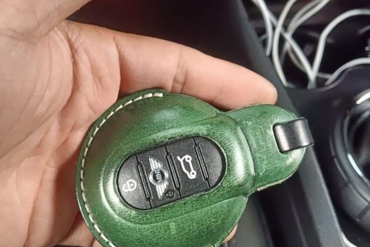 Used MINI Clubman 2016 1.5T COOPER Vehicle Key