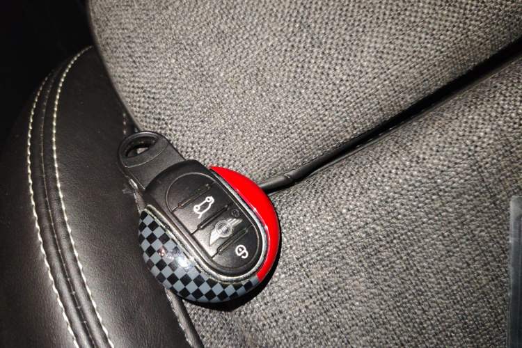 Used MINI Clubman 2016 Revised 2.0T COOPER S Vehicle Key