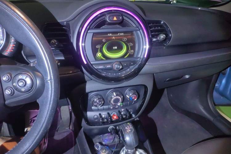 Used MINI Clubman 2016 Revised 1.5T COOPER Audio And AC Panel