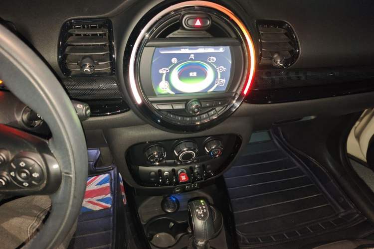 Used MINI Clubman 2016 Revised 1.5T COOPER Audio And AC Panel