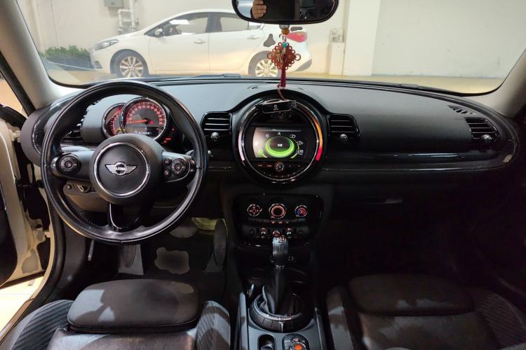 Used MINI Clubman 2016 Revised 1.5T COOPER Center Console