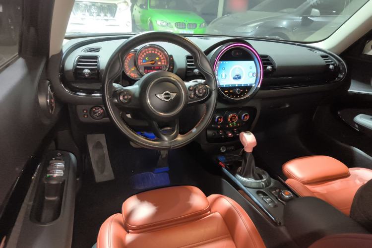 Used MINI Clubman 2016 2.0T COOPER S Center Console