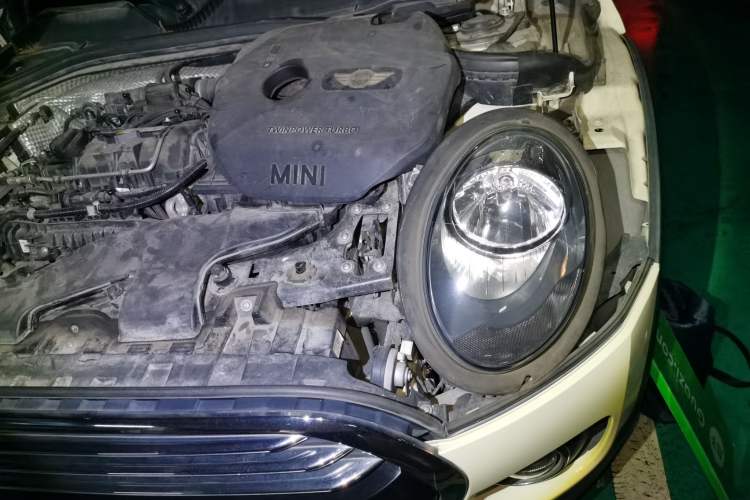Used MINI Clubman 2016 1.5T COOPER Engine Bay Left