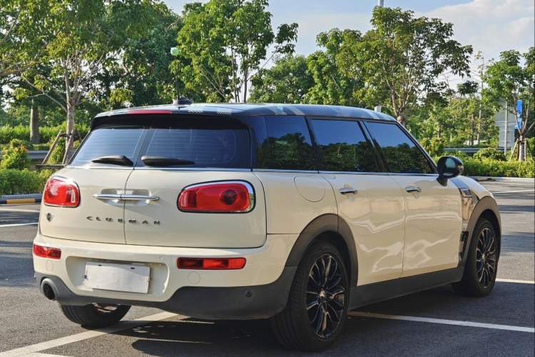 Used MINI Clubman 2016 1.5T ONE Internet Limited Edition Exterior 3