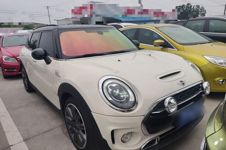 Used MINI Clubman 2016 Revised Version 2.0T COOPER S Connoisseur Edition Front Right 45 Deg