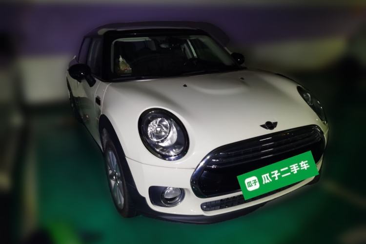 Used MINI Clubman 2016 1.5T COOPER Front Right 45 Deg