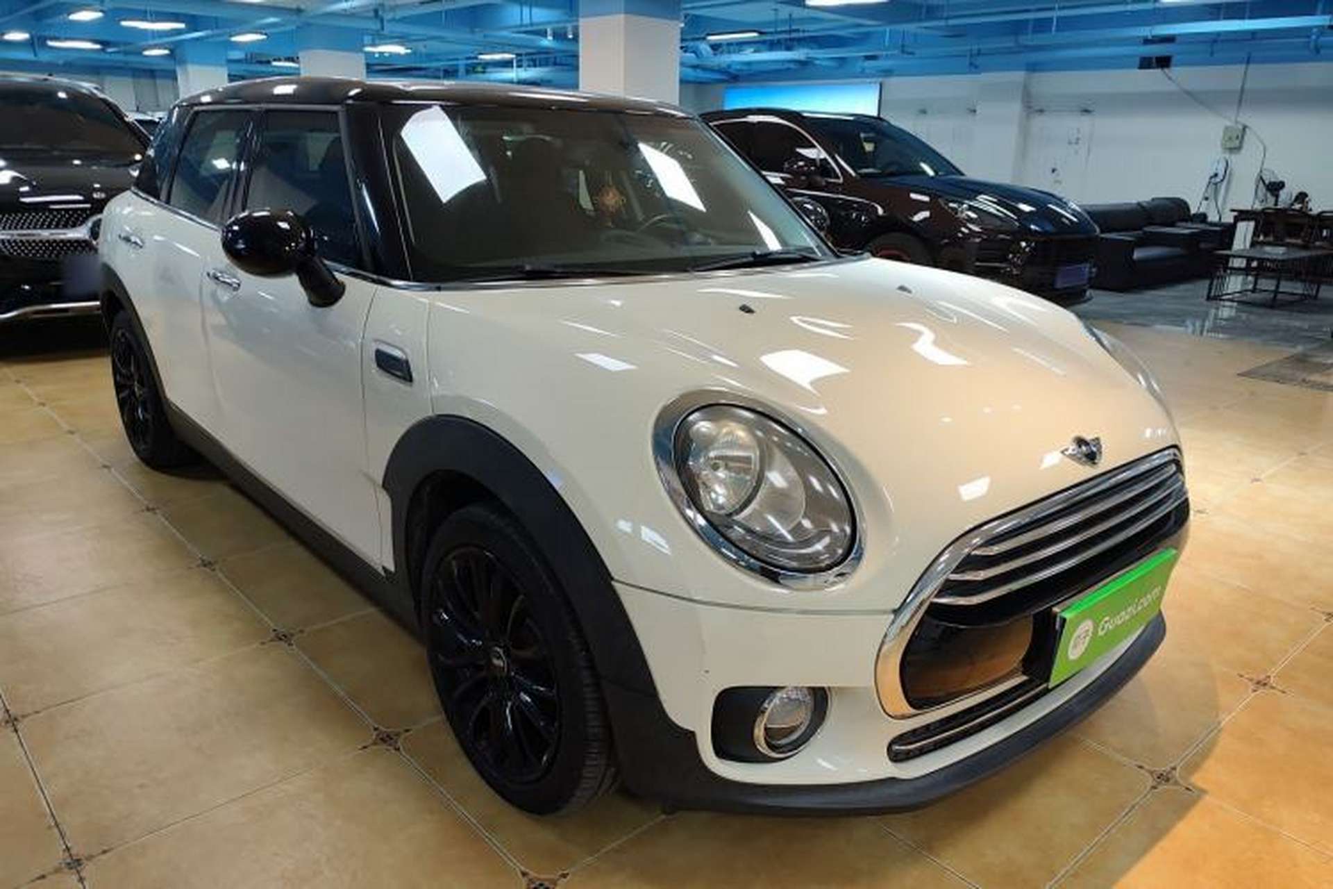 Used MINI Clubman 2016 Revised 1.5T COOPER Front Right 45 Deg