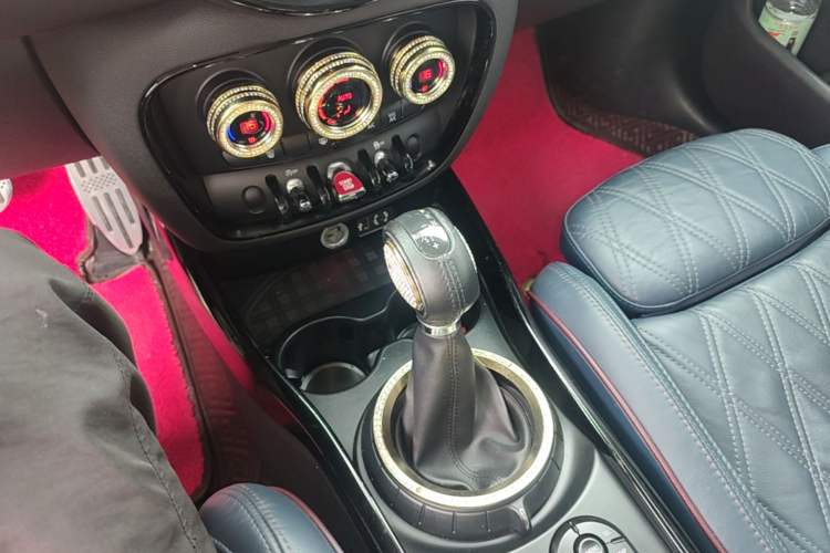 Used MINI Clubman 2016 Revised Version 2.0T COOPER S Connoisseur Edition Gear Lever