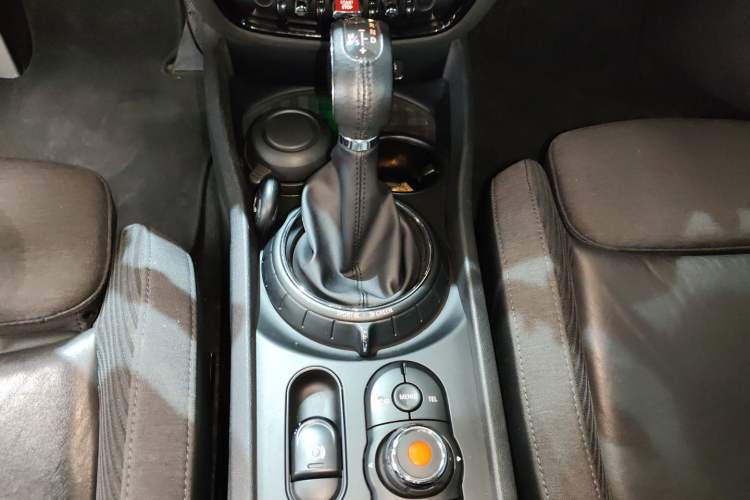 Used MINI Clubman 2016 Revised 1.5T COOPER Gear Lever