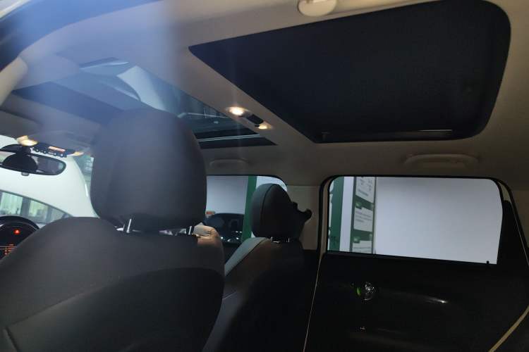 Used MINI Clubman 2016 Revised 2.0T COOPER S Headliner