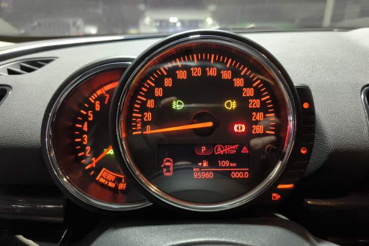Used MINI Clubman 2016 2.0T COOPER S Instrument Cluster