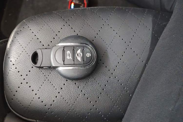 Used MINI Clubman 2016 Revised Version 2.0T COOPER S Geek Edition Interior 1