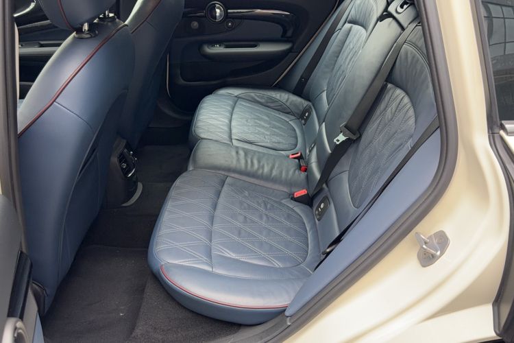 Used MINI Clubman 2016 Revised Version 2.0T COOPER S Connoisseur Edition Interior 2