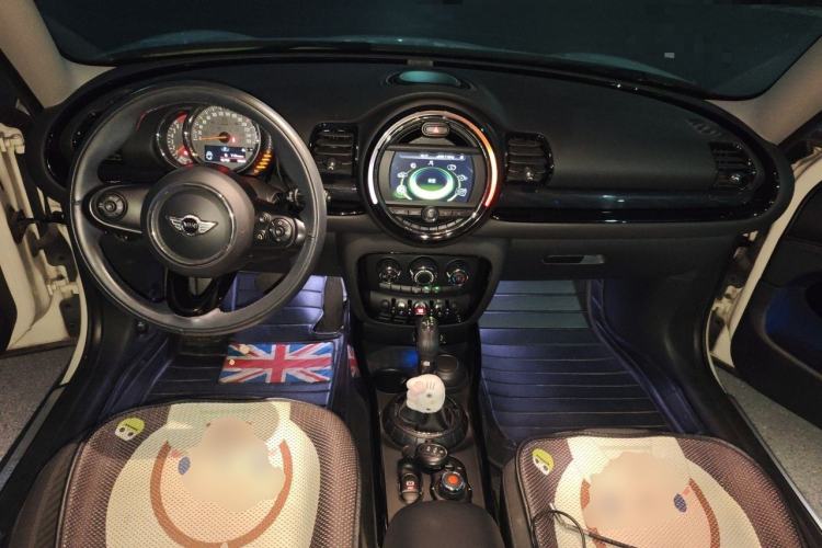 Used MINI Clubman 2016 Revised 1.5T COOPER Interior 2
