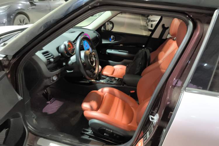Used MINI Clubman 2016 2.0T COOPER S Left Front Seat