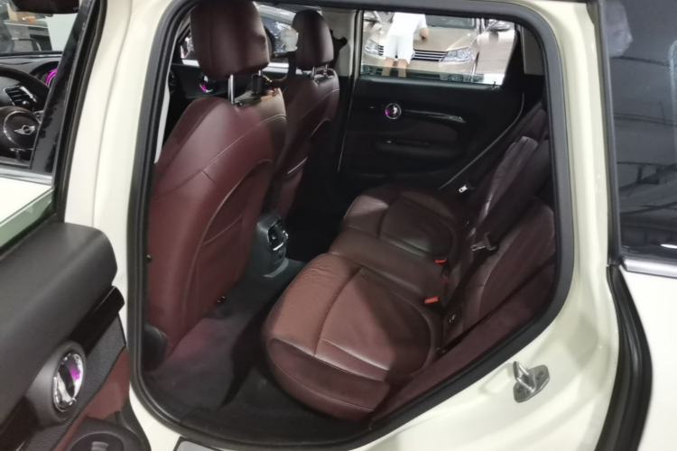 Used MINI Clubman 2016 Revised Version 1.5T COOPER Connoisseur Edition Left Rear Seat