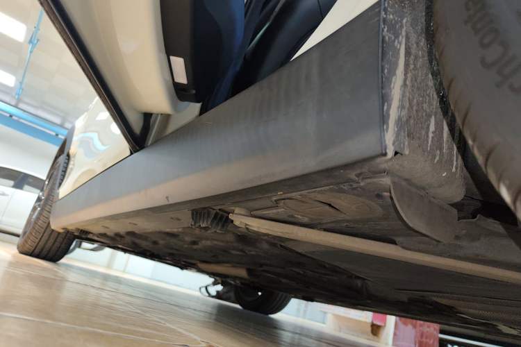 Used MINI Clubman 2016 Revised 1.5T COOPER Left Side Sill