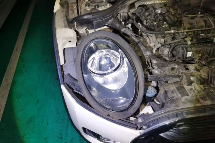 Used MINI Clubman 2016 1.5T COOPER Right Front Headlight