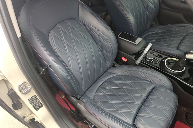 Used MINI Clubman 2016 Revised Version 2.0T COOPER S Connoisseur Edition Right Front Seat