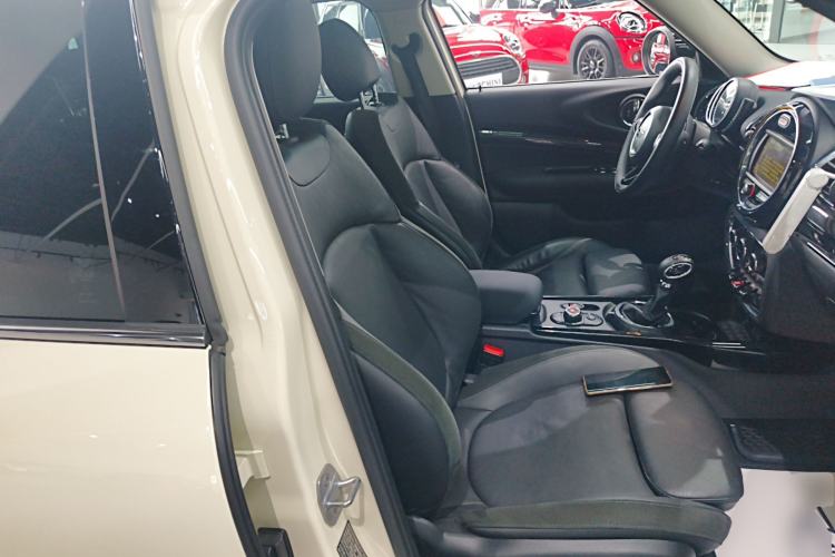 Used MINI Clubman 2016 Revised Version 1.5T COOPER Connoisseur Edition Right Front Seat