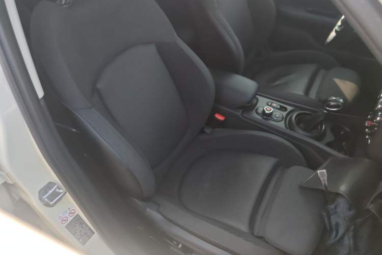 Used MINI Clubman 2016 Revised 1.5T COOPER Right Front Seat
