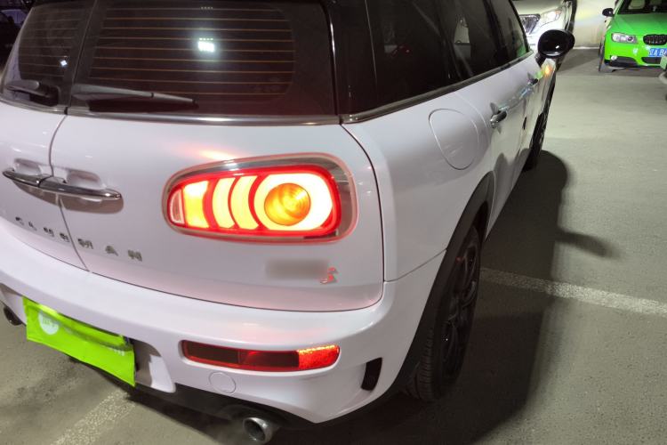 Used MINI Clubman 2016 2.0T COOPER S Right Rear Taillight
