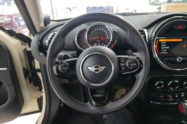 Used MINI Clubman 2016 Revised Version 2.0T COOPER S Geek Edition Steering Wheel