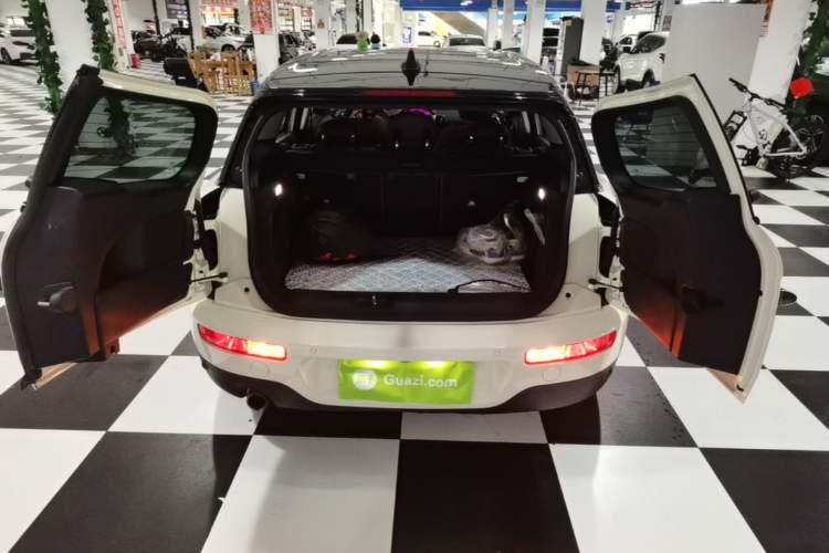 Used MINI Clubman 2016 Revised Version 1.5T COOPER Connoisseur Edition Trunk