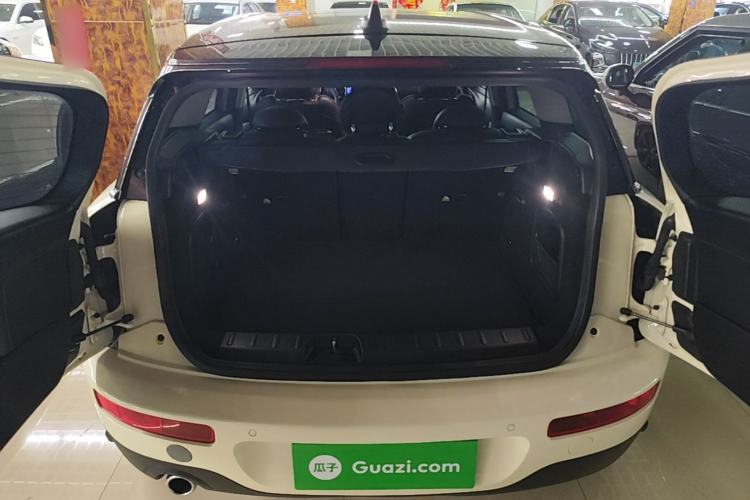 Used MINI Clubman 2016 Revised Version 1.5T COOPER Connoisseur Edition Trunk