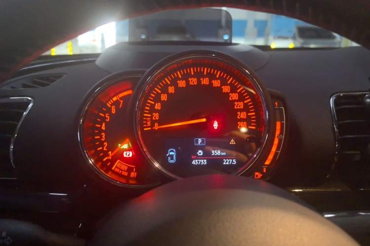 Used MINI Clubman 2017 2.0T COOPER S for Car Enthusiasts Instrument Cluster
