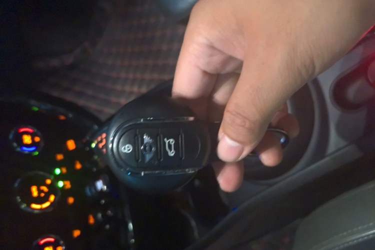 Used MINI Clubman 2017 2.0T COOPER S for Car Enthusiasts Vehicle Key