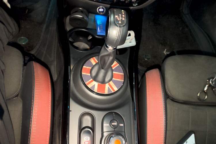 Used MINI Clubman 2018 1.5T COOPER Racing Driver Gear Lever