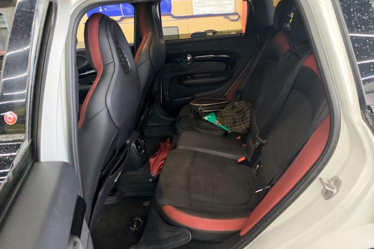 Used MINI Clubman 2018 1.5T COOPER Racing Driver Left Rear Seat