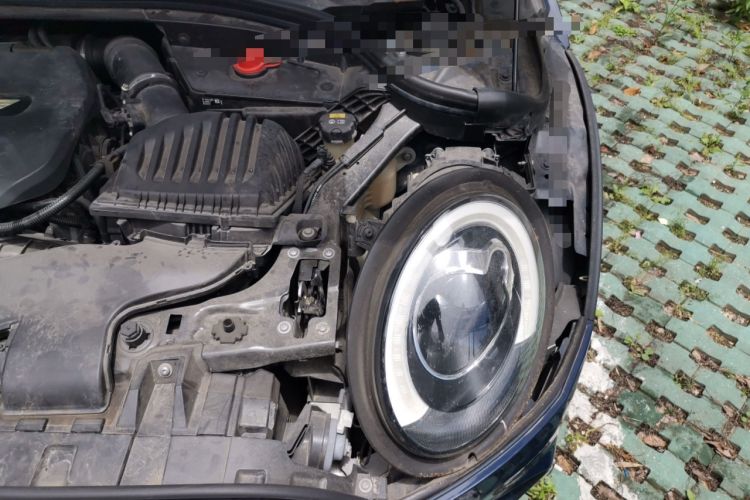Used MINI Clubman 2018 2.0T COOPER S Classic Edition Engine Bay Left