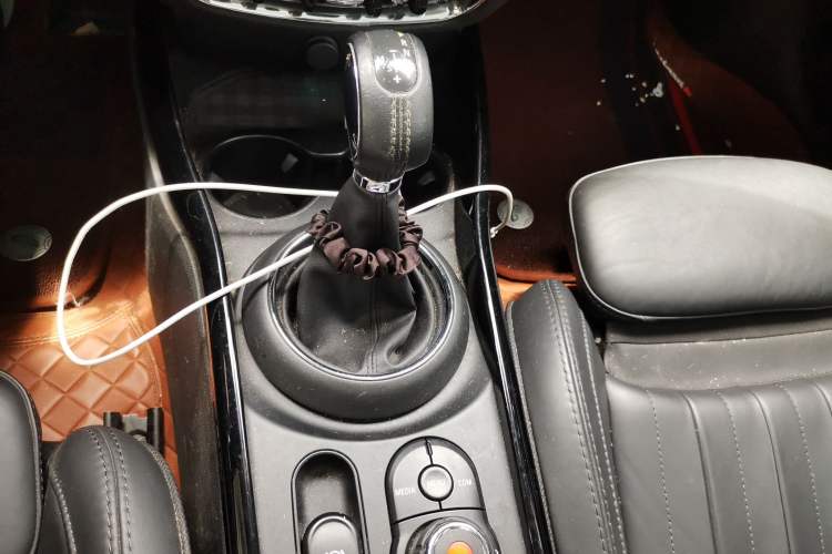 Used MINI Clubman 2018 2.0T COOPER S Classic Edition Gear Lever