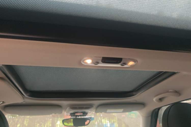 Used MINI Clubman 2018 1.5T COOPER Artist Headliner