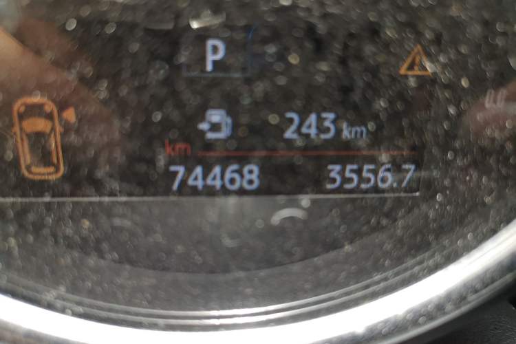 Used MINI Clubman 2018 2.0T COOPER S Classic Edition Odometer Close Up