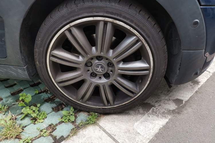 Used MINI Clubman 2018 2.0T COOPER S Classic Edition Right Front Wheel Hub