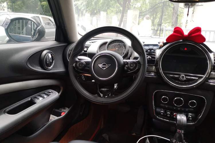 Used MINI Clubman 2018 2.0T COOPER S Classic Edition Steering Wheel