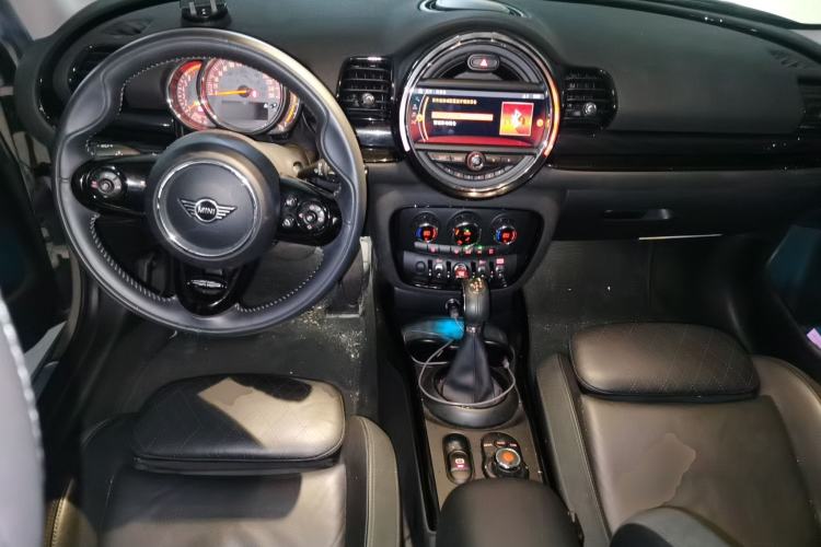 Used MINI Clubman 2018 1.5T COOPER Artist Center Console
