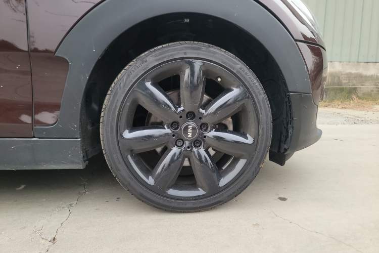 Used MINI Clubman 2018 1.5T COOPER Artist Right Rear Wheel Hub