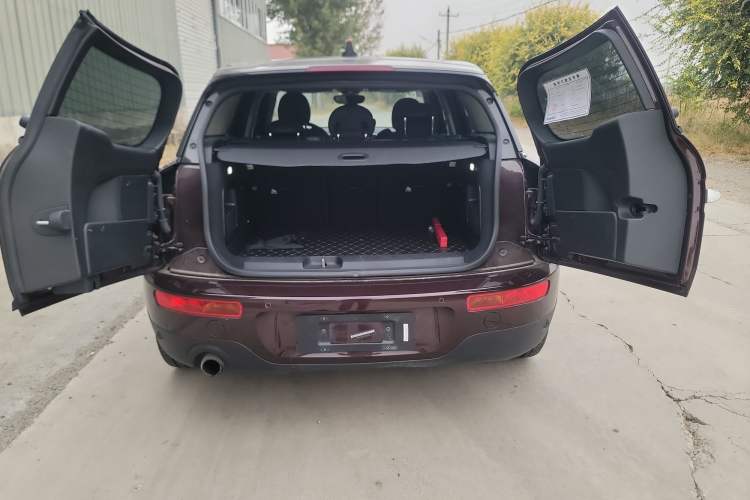 Used MINI Clubman 2018 1.5T COOPER Artist Trunk