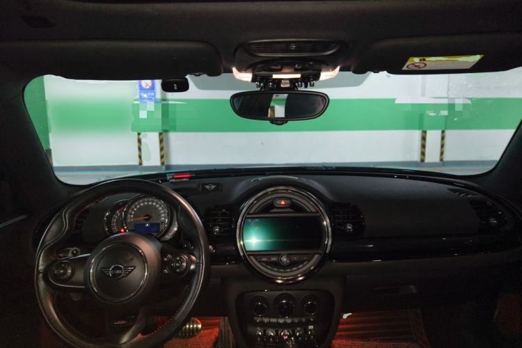 Used MINI Clubman 2018 2.0T COOPER S Racing Driver Center Console